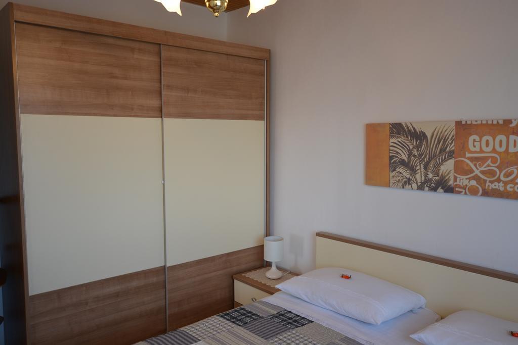 Apartment Slavica Kornic Ngoại thất bức ảnh