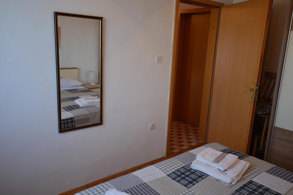 Apartment Slavica Kornic Ngoại thất bức ảnh